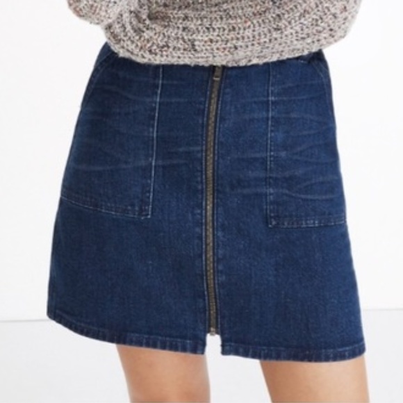 Denim skirt with zipper best sale in front